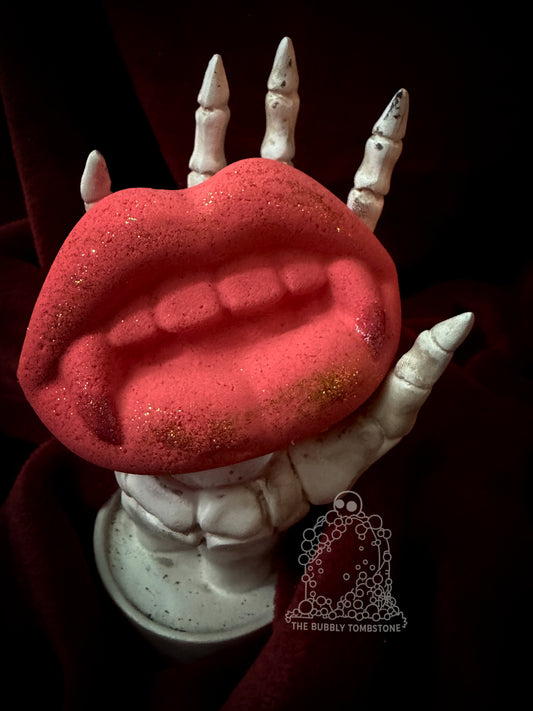 💗🦷 Sweetfang Bath Bomb