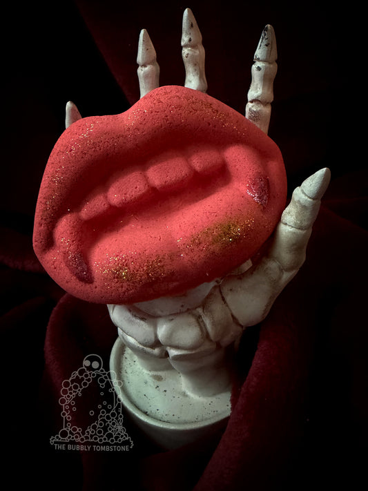 💗🦷 Sweetfang Bath Bomb