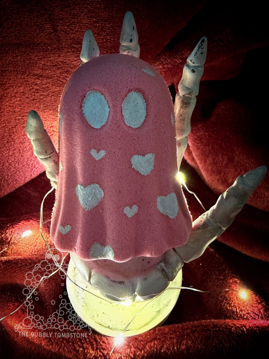 👻🌸Essence of Lilac Wisp Bath Bomb