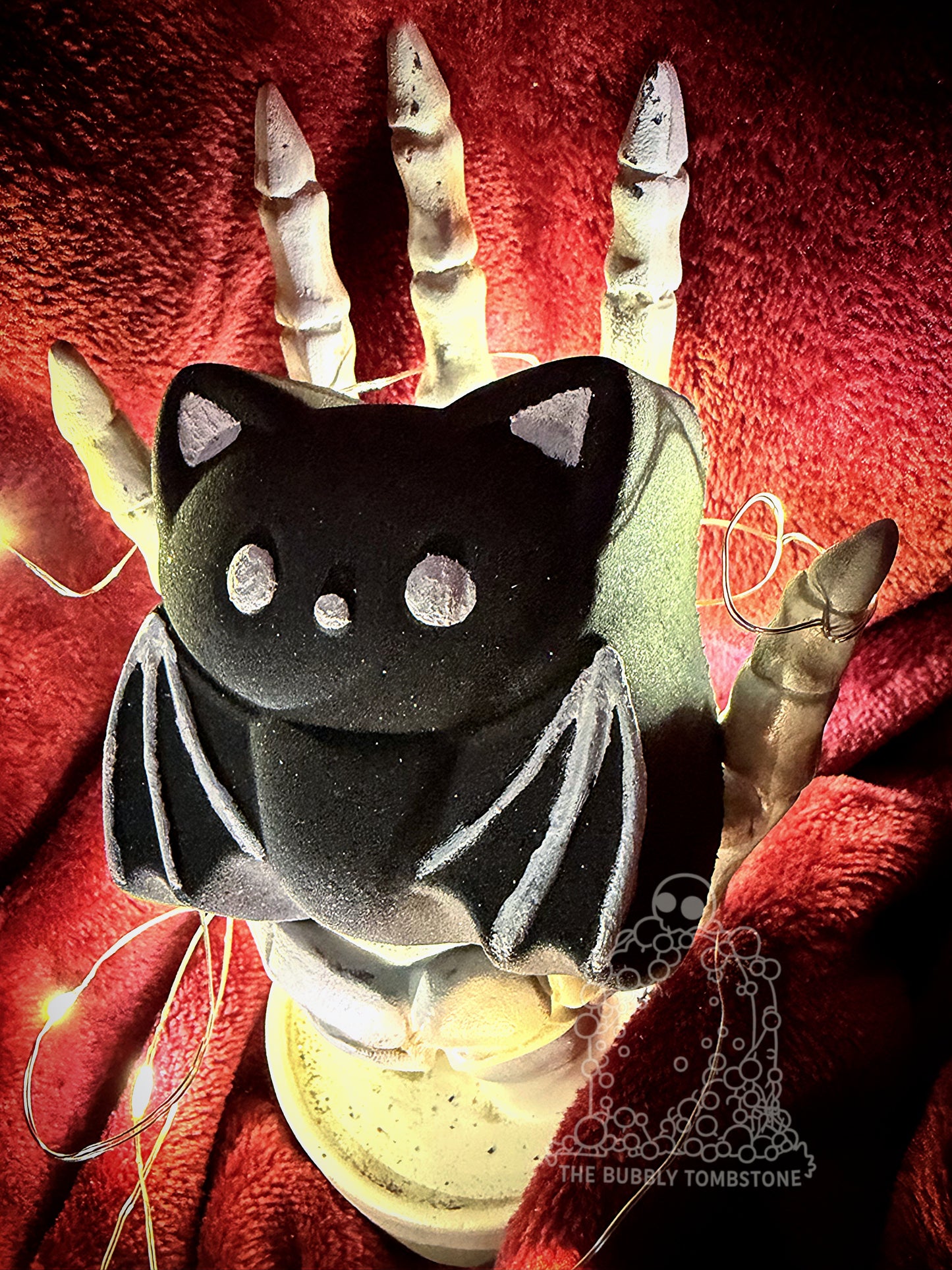 Skelly Bones Goth Bat Bath Bomb 🦇